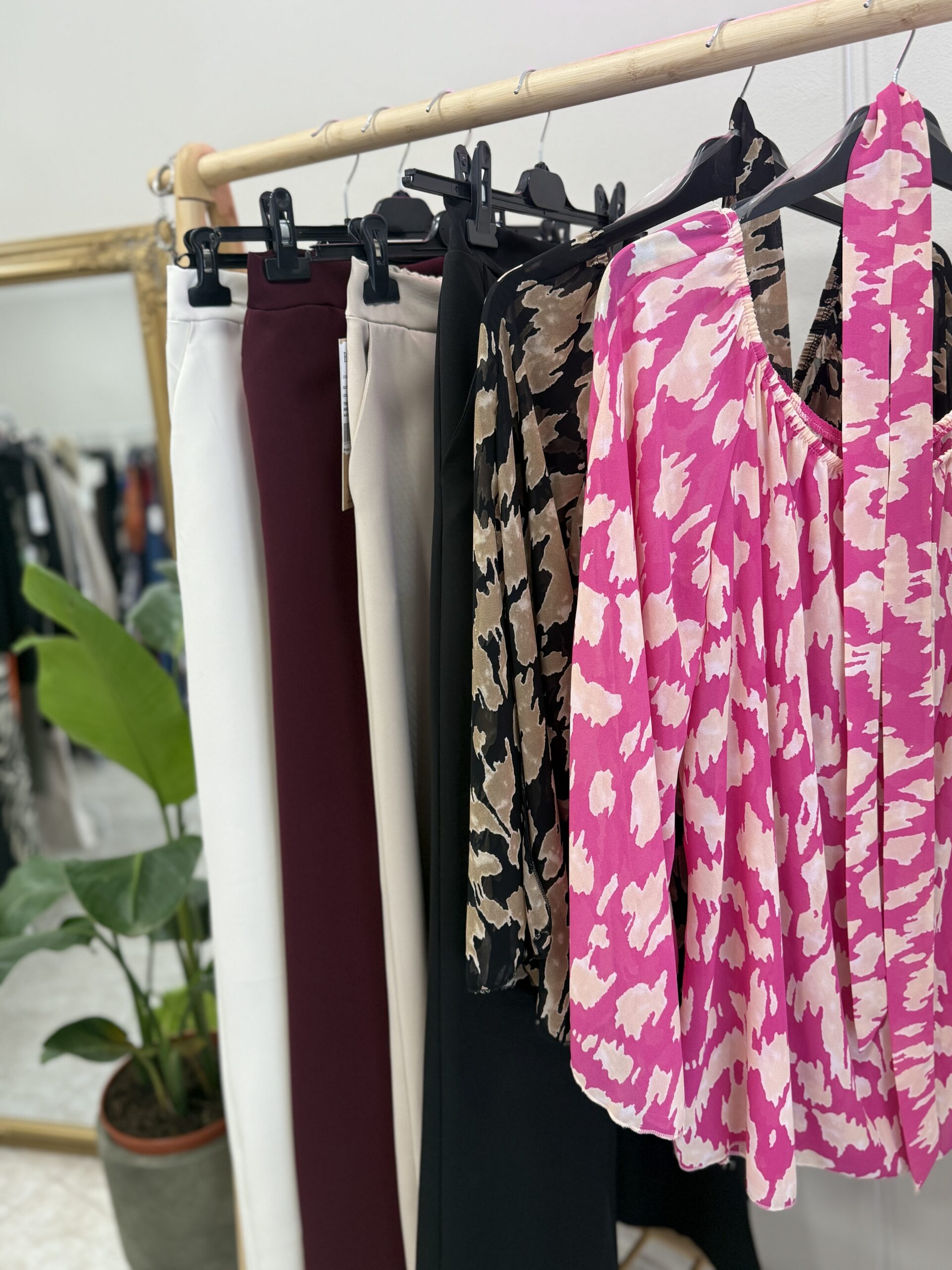 μπλούζα φουλάρι