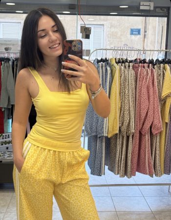 Τοπακι με εσωτερική ενίσχυση στο στήθος